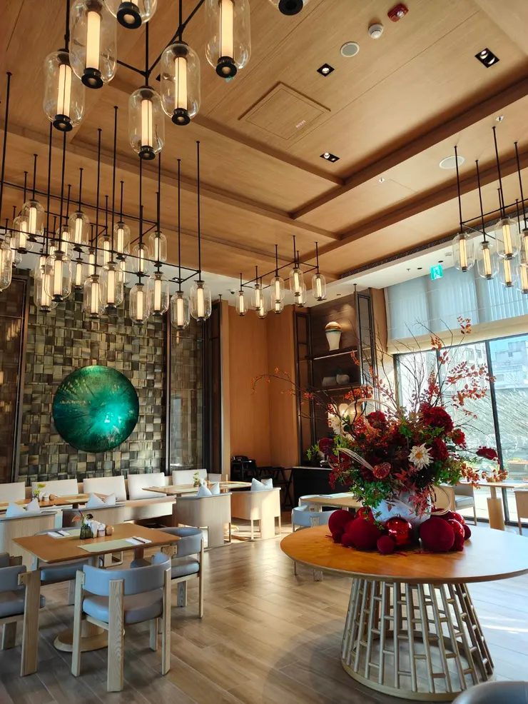 非常美的空間，座位安排也非常舒服不會壅擠