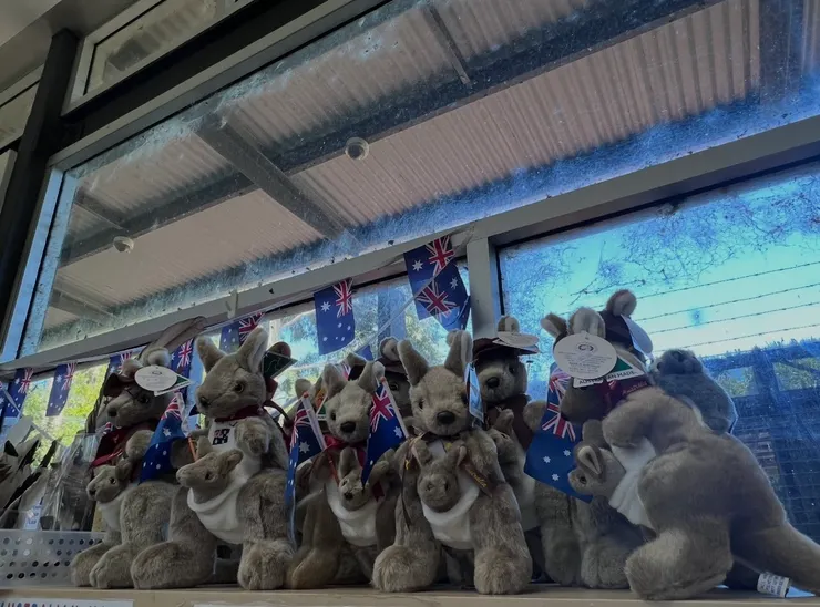 禮品店，喜歡誰～帶走吧