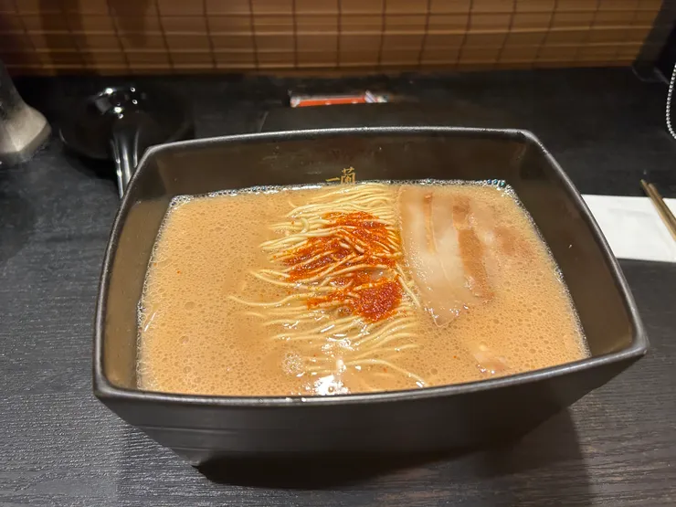 博多運河城的一蘭拉麵（長方形的）