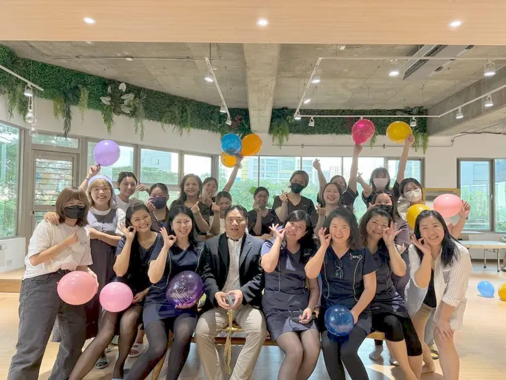 圖說：凝聚初心的力量，打造有溫度的美學團隊。（圖／窈窕佳人）