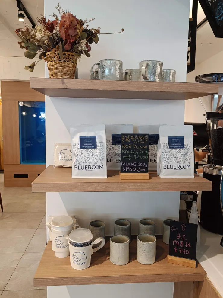 陳列自家販售商品