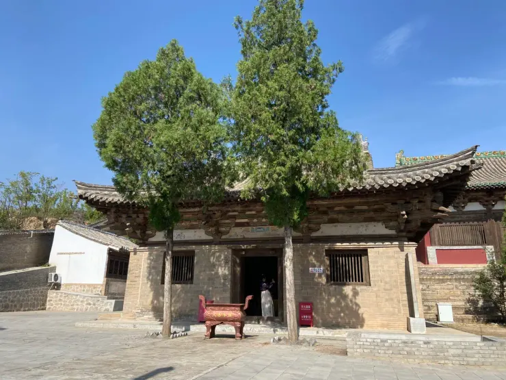 宋代，忻州金洞寺轉角殿，歇山頂，作者自攝