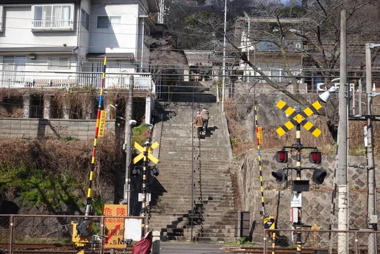 尾道的階梯很多，但爬上去後可以看到很美的風景
