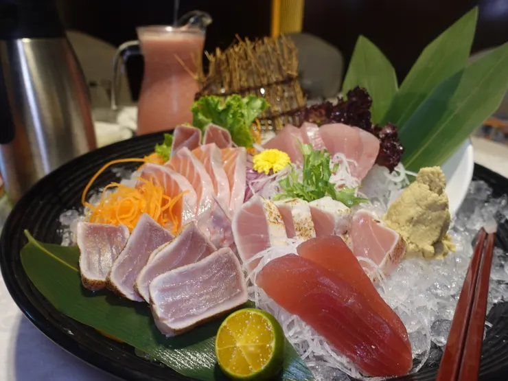 超新鮮好吃的生魚片