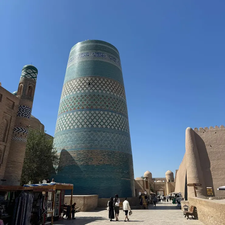 希瓦地標 Kalta Minor Minaret 宣禮塔