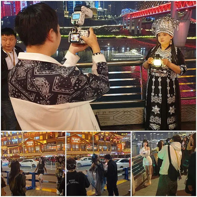 這裡人潮洶湧，許多遊客會穿上古裝或民族服，付費讓攝影師拍照
