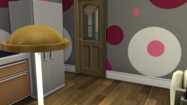 這個像帽子一樣的是燈罩。有沒有特意去清潔這個東西?