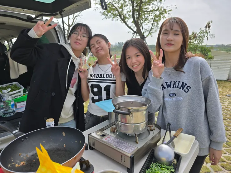 上華蒙特梭利國高中