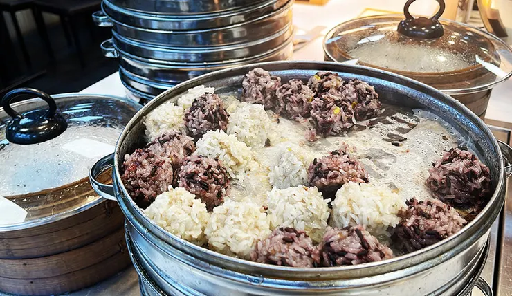 桃園吃到飽推薦│饗厚牛排桃園店:百元預算爽吃百道料理自助吧!