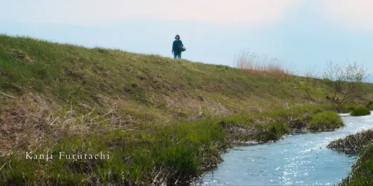 15年後一樣的小河。來源：NETFLIX