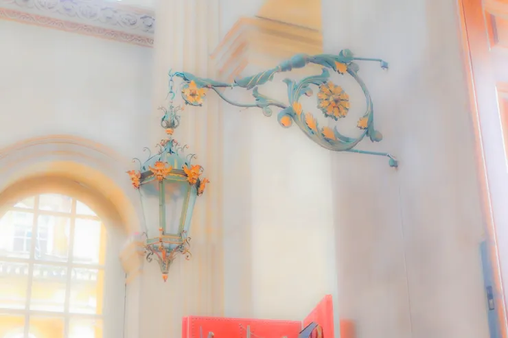 布雷尼宮入口大廳一景