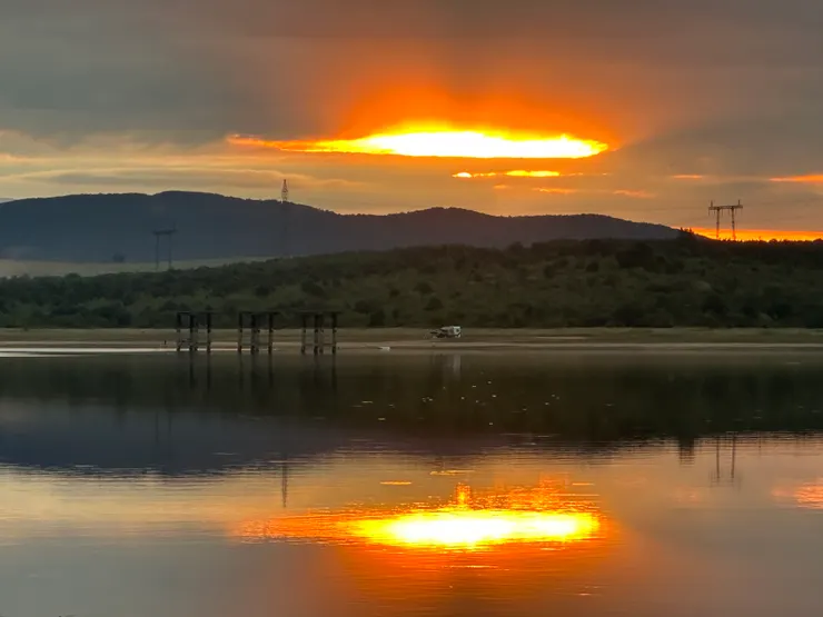 感覺有東西要掉出來