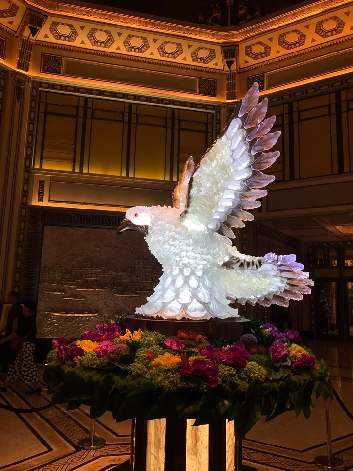 和平飯店內雕塑