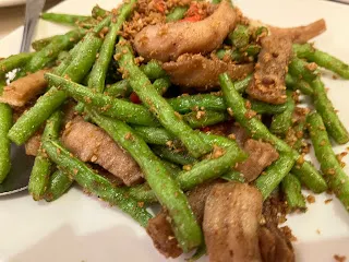 而比賽最好看的時候，往往是在分數落後，然後拼命追趕終究反敗為勝。而在逆境之下，整個球隊都會發揮出最好的凝聚力，減少己方的失誤，以盡量獲取分數，以增加獲勝的機率。而如果在觀看球賽時，自己看好的球隊剛好落後，那麼，幫落後的隊伍加油，也正是練習心想事成法則的大好機會。