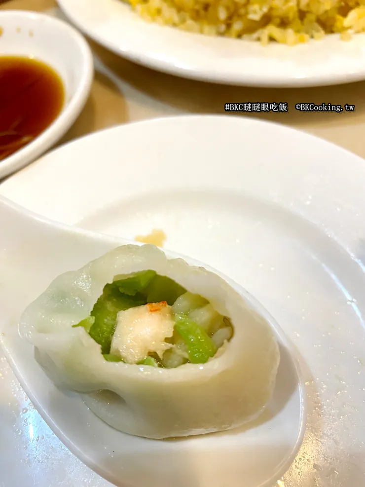 鮮蝦絲瓜小籠包