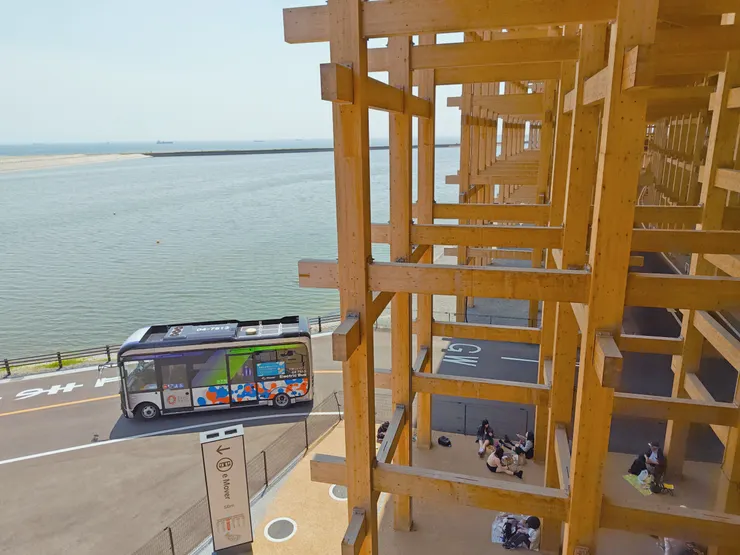 大屋根東側盡頭