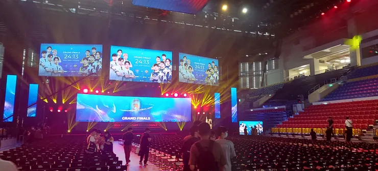 一樓座位區(1800元、1500元)視野，不過我今天是坐二樓最後面的區塊，只是好奇進來踩視野看看(?)。