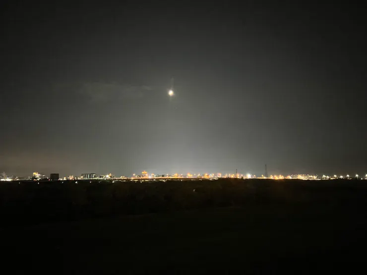 圖片來源：石頭哥拍攝；脆，一起蓋大樓囉！