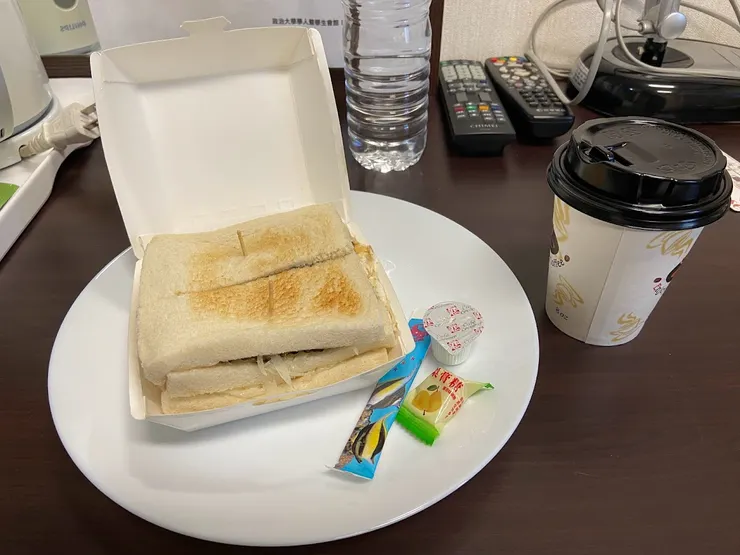 學人會館提供的免費簡式早餐