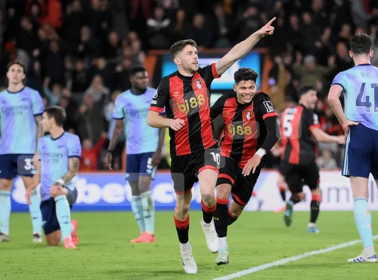 基斯迪為般尼茅夫射成1:0