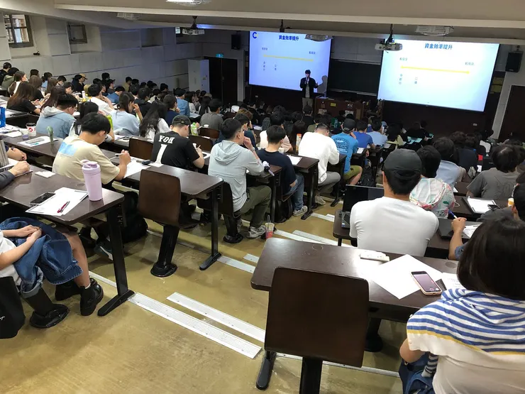 4/27 國立台灣大學 共同教學館 101 教室