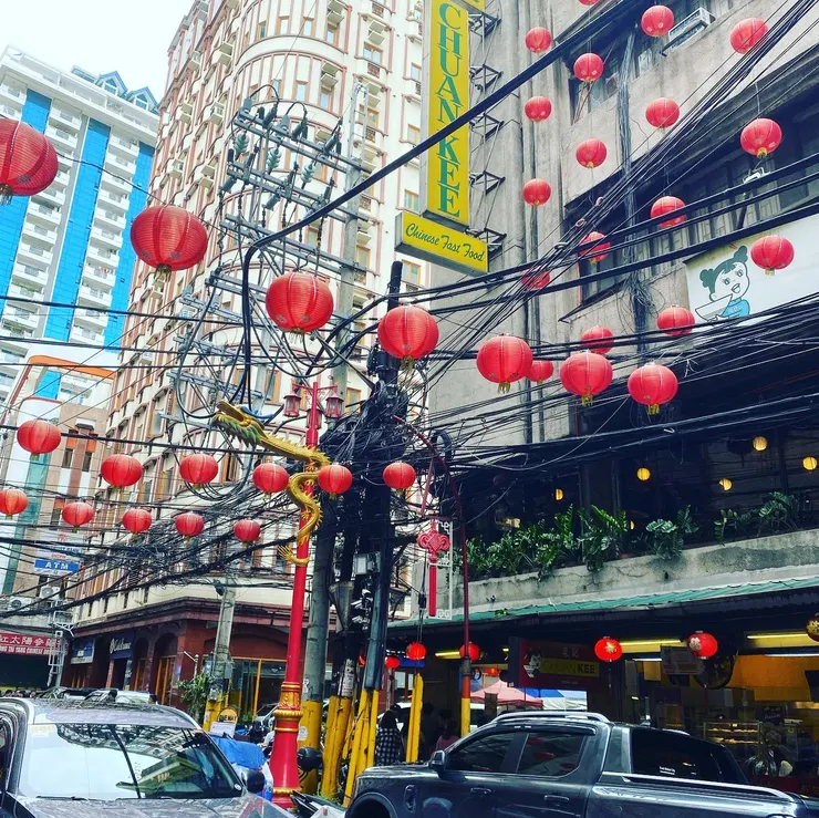 唐人街混亂的電纜線