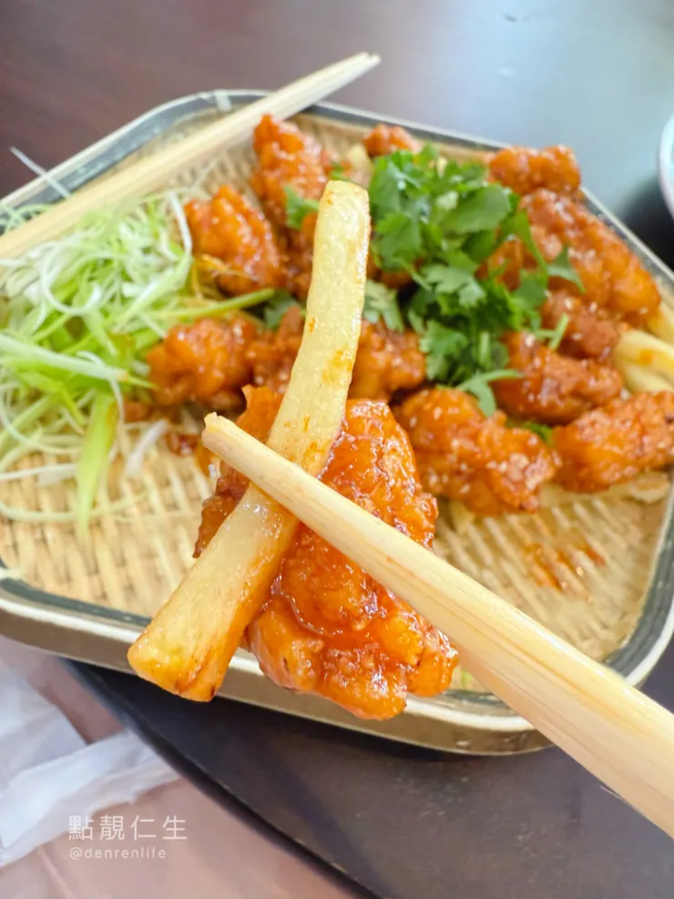 蒜香中卷下面鋪薯條|三峽春谷餐廳