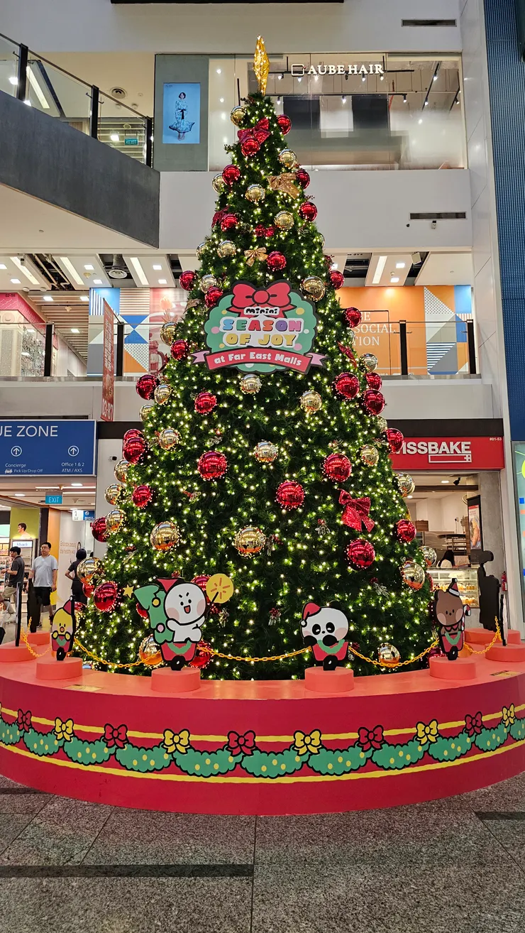 克拉碼頭旁某購物中心的聖誕樹!