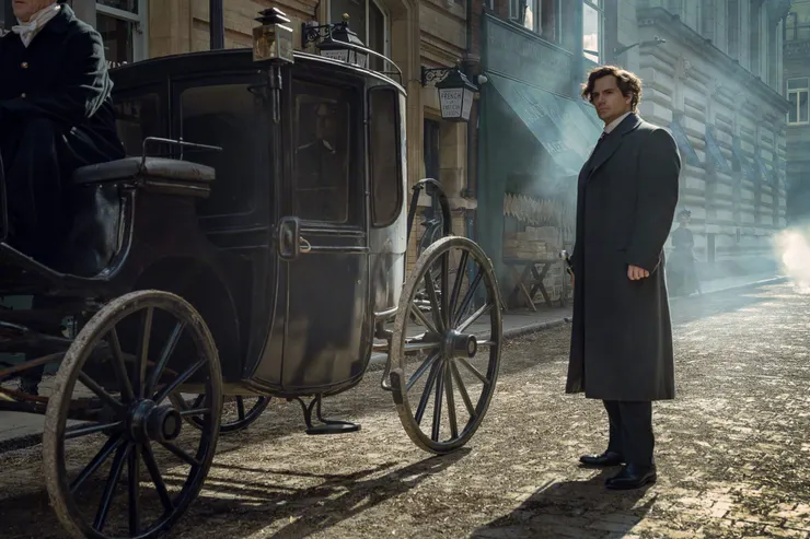 Henry Cavill的Sherlock與其說是偵探，更像是高傲紳士的貴族