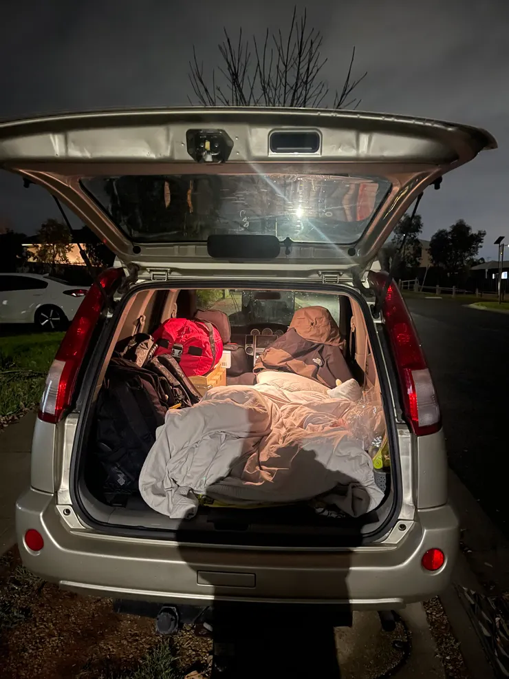 出發前的後車廂