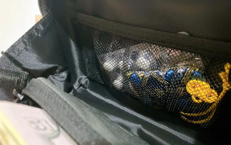 旅行好物【Travel Blue 藍旅】打造超完美飛行體驗│飛機枕推薦