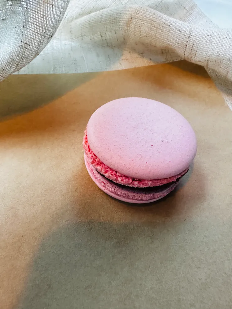 覆盆子馬卡龍$60