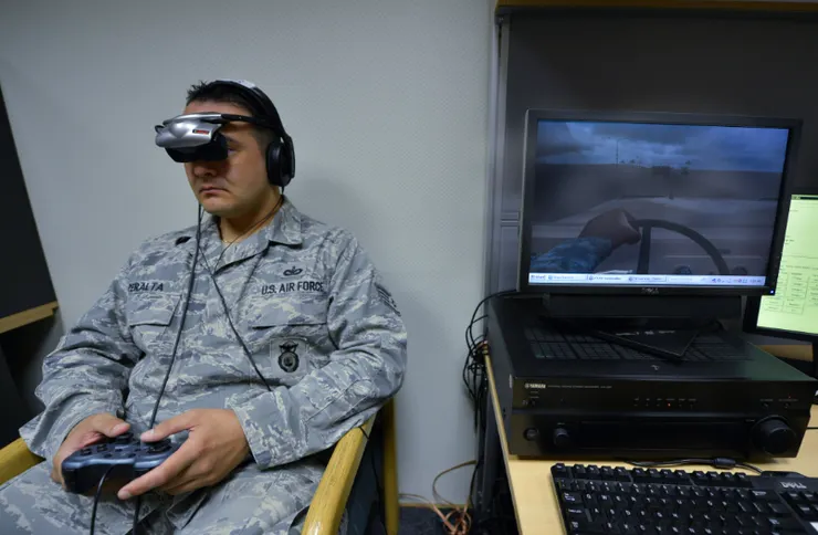 空軍為患有創傷後壓力症候群的人提供虛擬實境治療