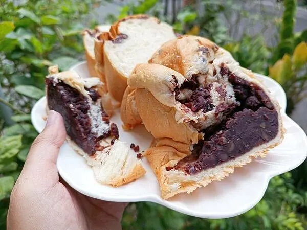 料好實在的紅豆土司（圖片截圖於網路）