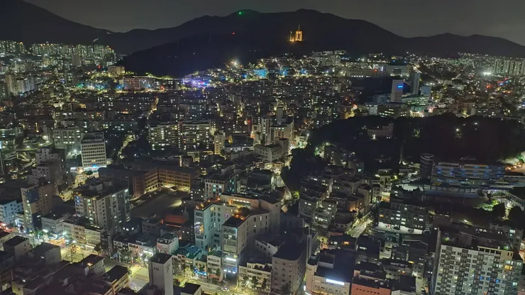 釜山塔眺望城市景觀