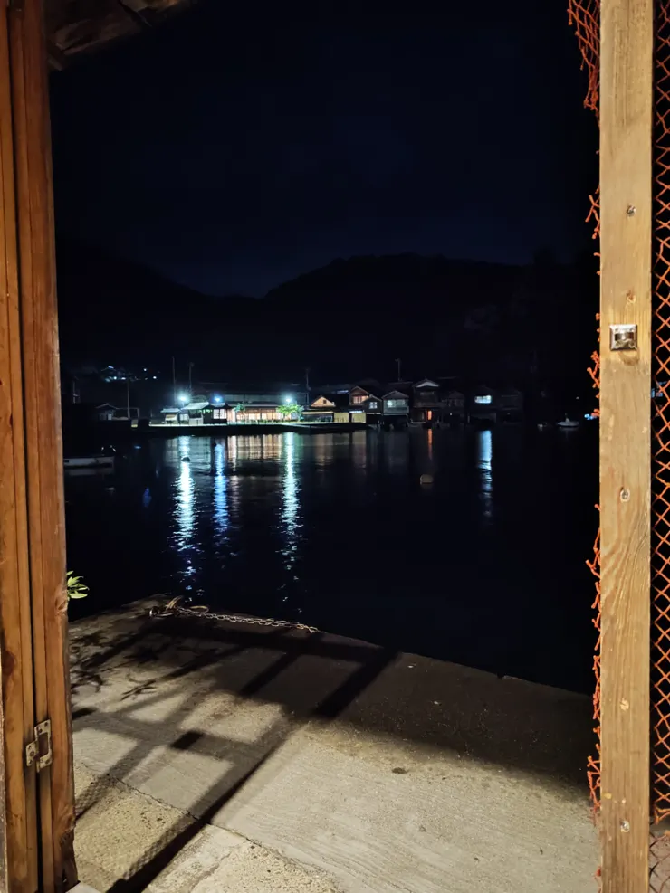 伊根舟屋夜色
