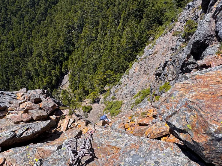 感謝阿鵝下切後提示踩點～