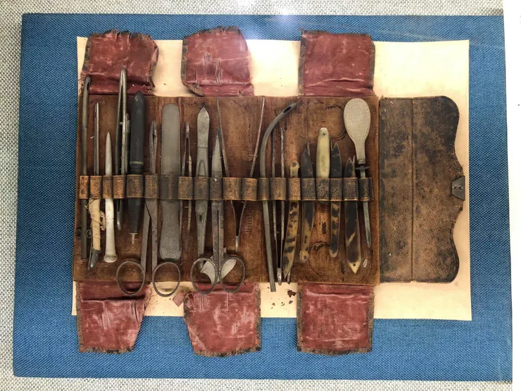 孫中山行醫器械