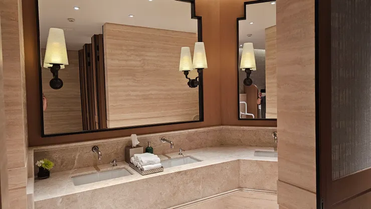 臺北嘉佩樂酒店的洗手間也是很頂級!