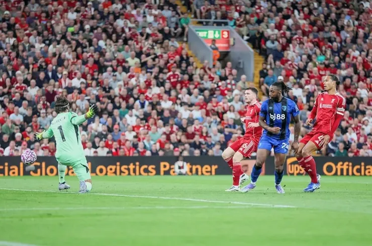 森美奧撞射破網助般尼茅夫迢至1:2