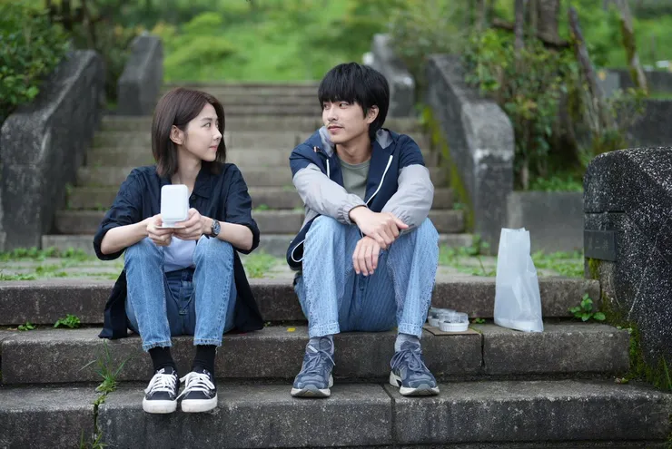 曾敬驊與邵雨薇 分別飾演男女主角