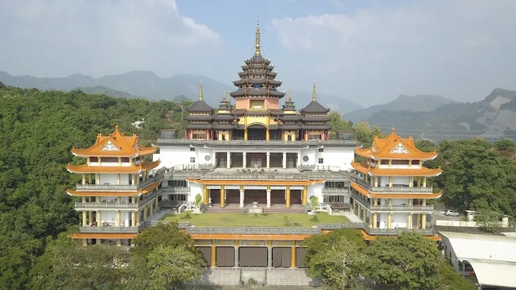 萬佛寺（相片截圖於網路）