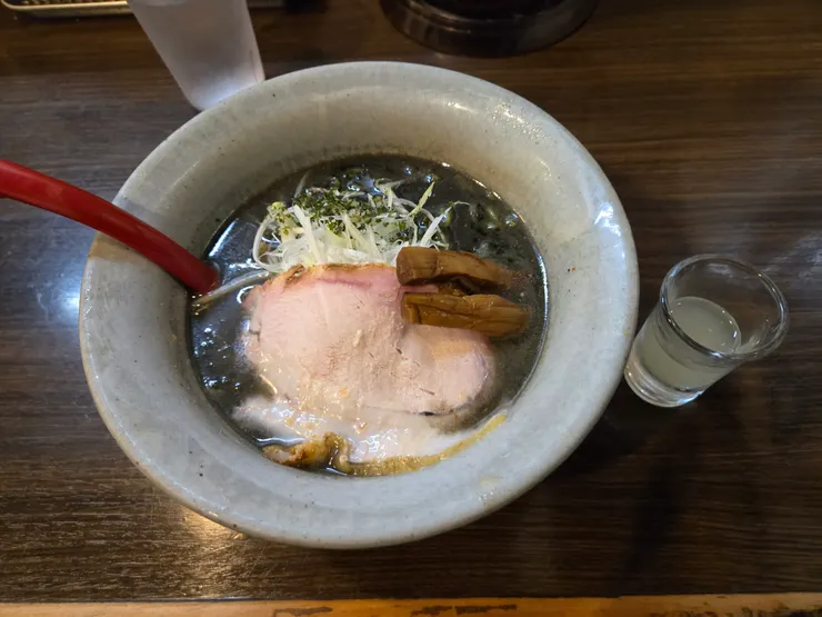 『麵屋大河』黑味噌拉麵
