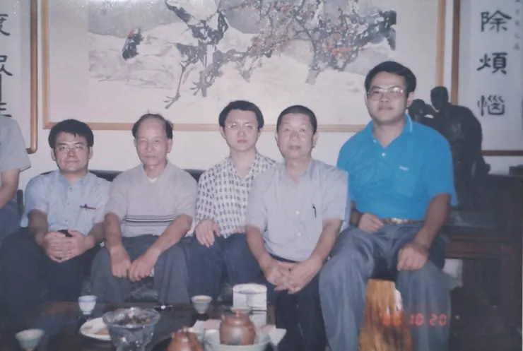 雜誌社來訪一樣泡茶接待