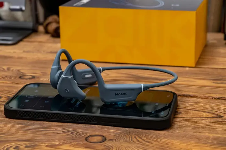 Nank bone conduction headphone