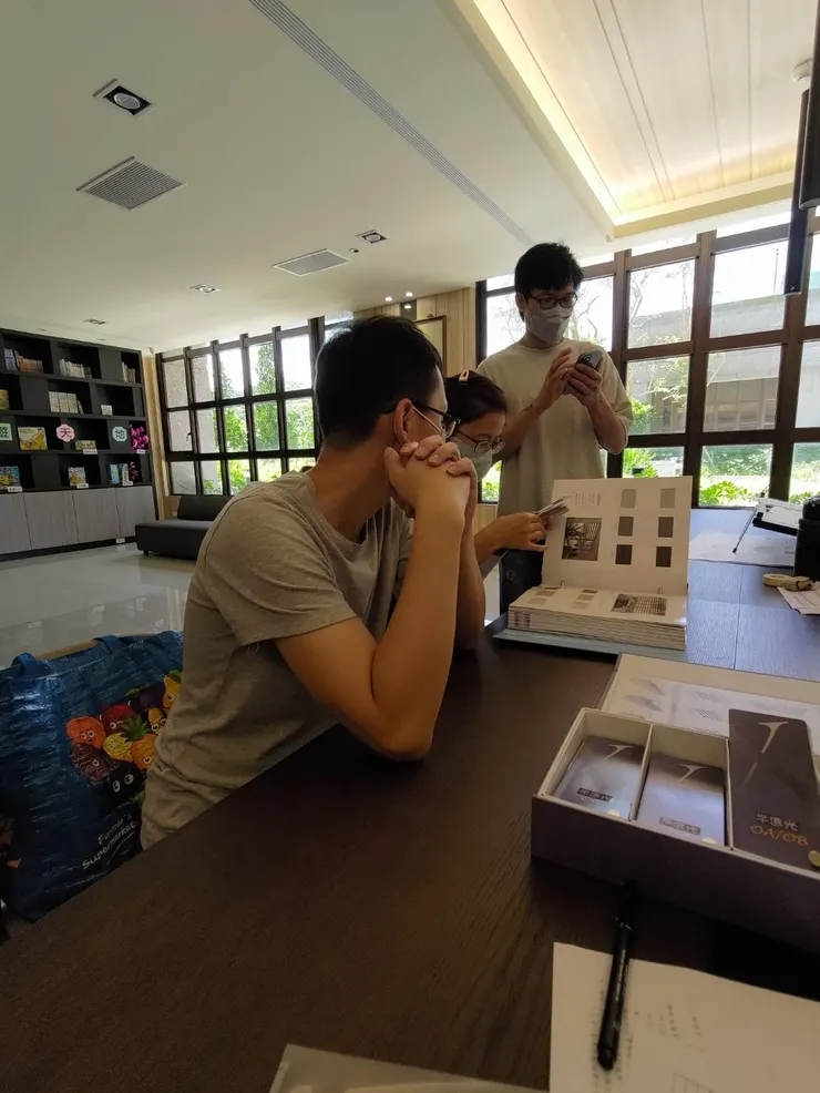 每次看到業主認真地挑選材料，顏色，都有一種感動的感覺