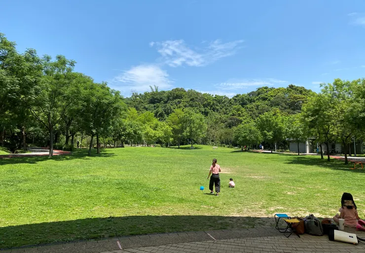 文山景美運動公園擁有遼闊草原