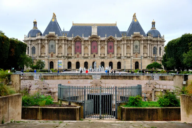 【再經過美術館依舊感到歡喜！】