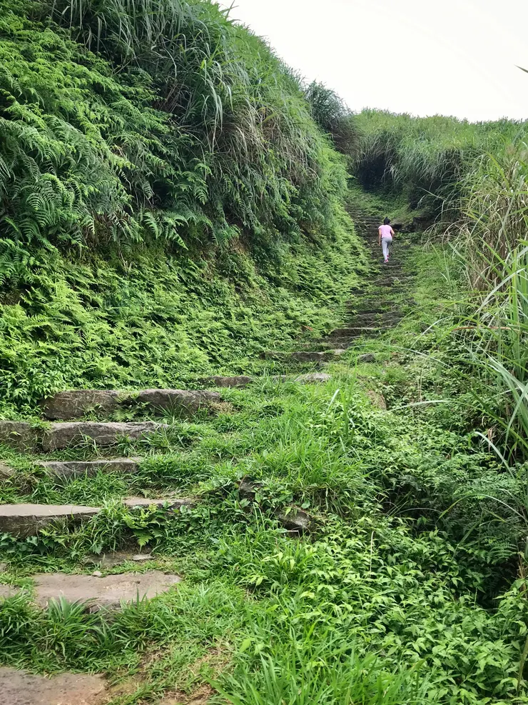 非常陡的「百二崁」