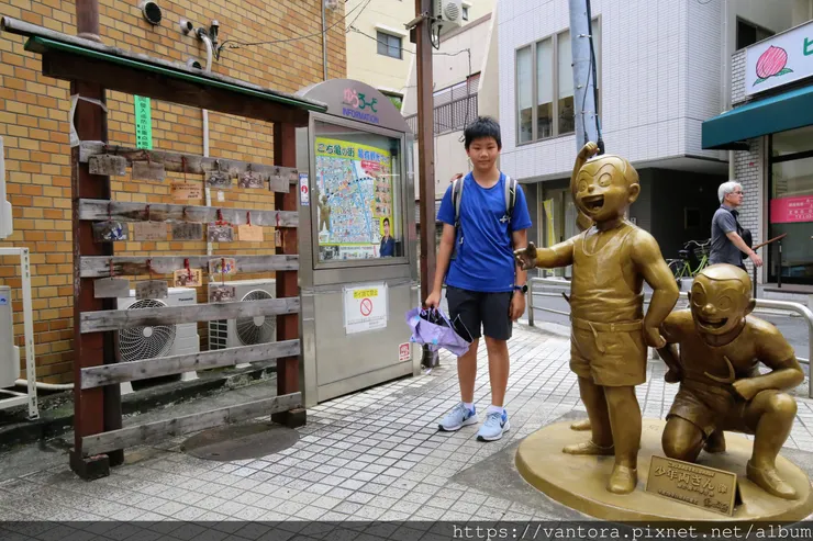 <東京景點> 龜有站外的烏龍派出所大尋寶 & 哆啦A夢博物館